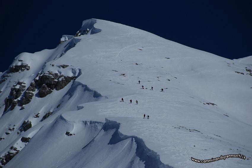 14  Alpinisti verso la vetta del Pizzo Arera.JPG